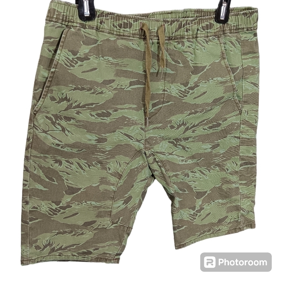 Bullhead Shorts Pull Elastic Waist drawstring Bermuda Printed Mens Size M